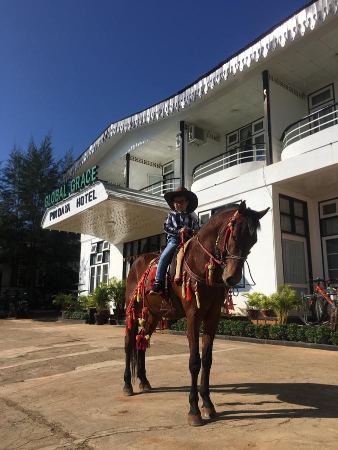 Global Grace Pindaya Hotel Exterior photo